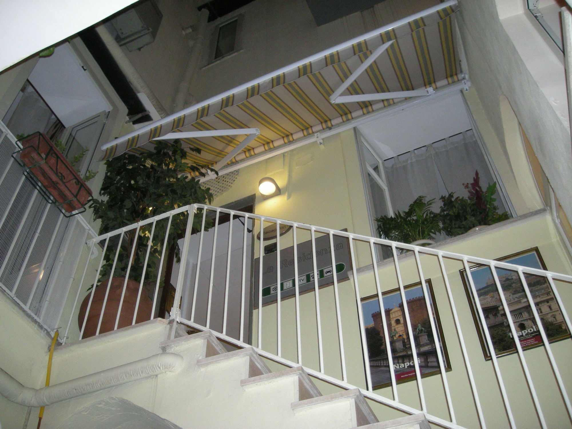 Bed&Breakfast Plebiscito Home Napoli Esterno foto