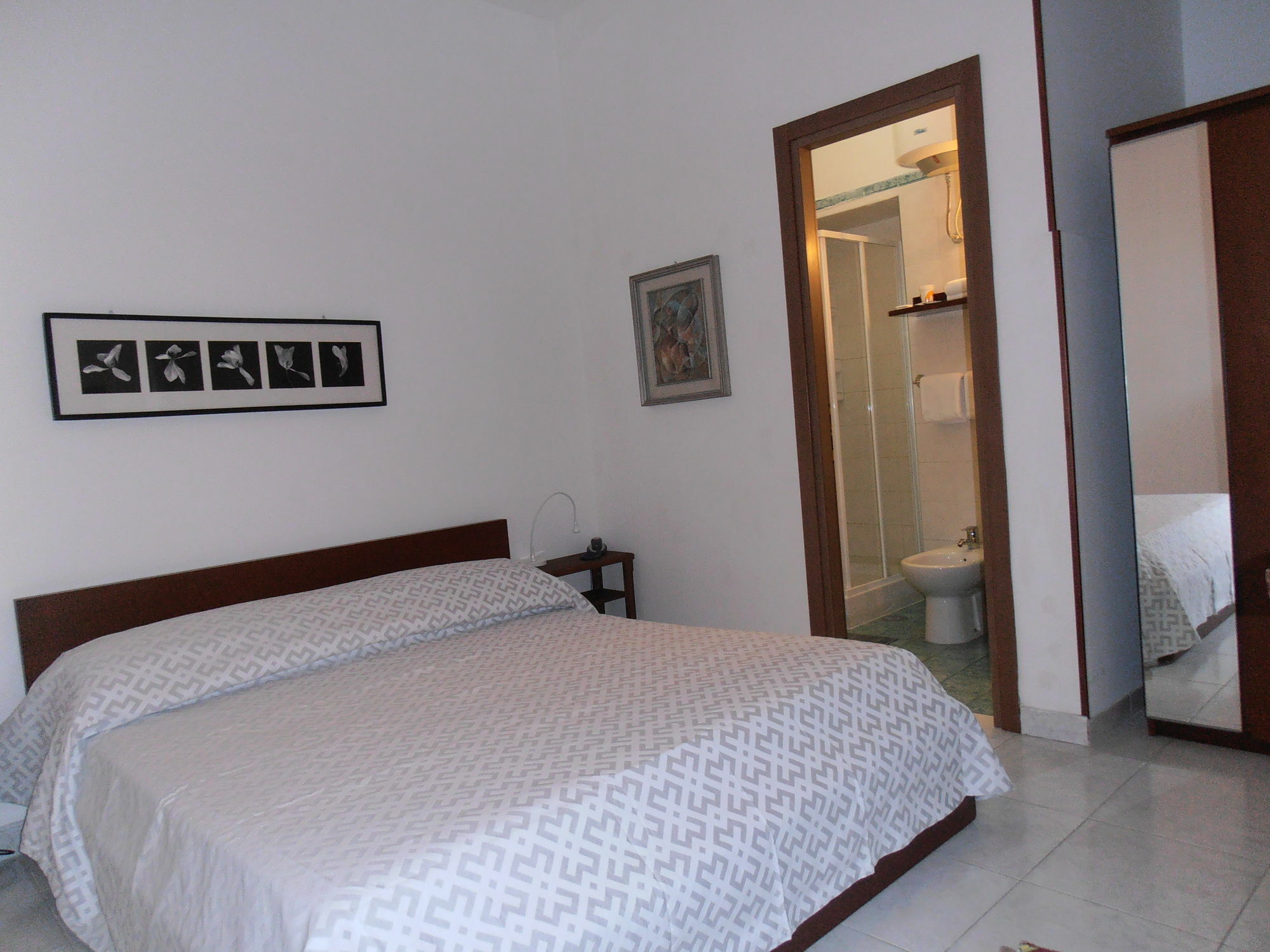 Bed&Breakfast Plebiscito Home Napoli Esterno foto