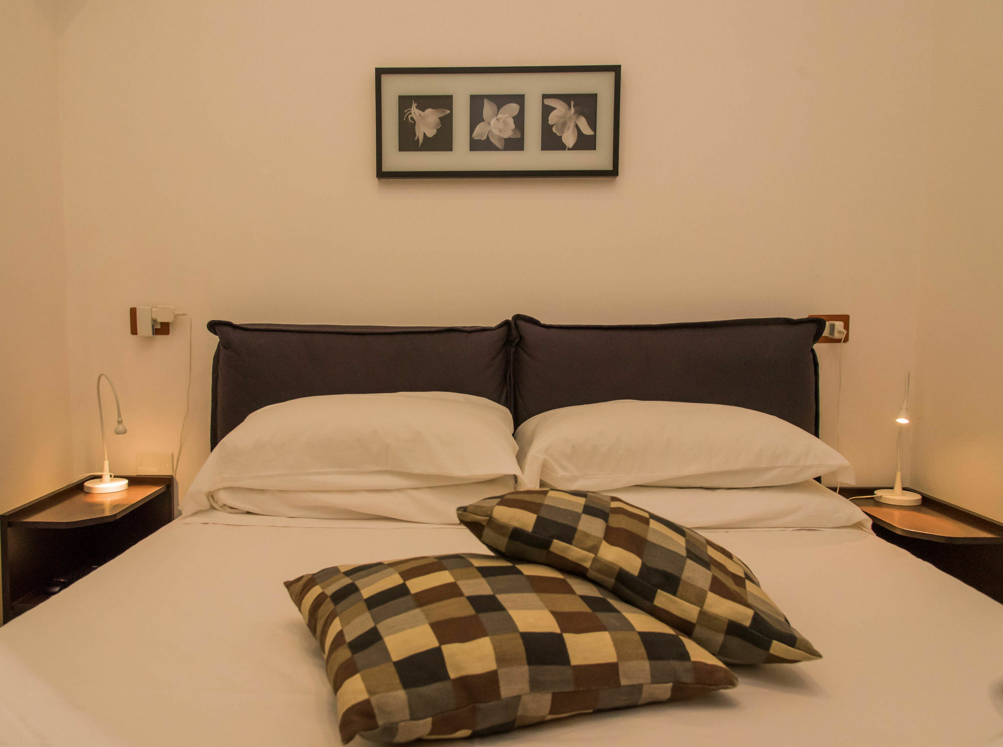 Bed&Breakfast Plebiscito Home Napoli Esterno foto